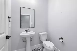 420 Zonaverde Ct, Poolville, TX 76487 - Photo 16