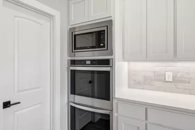 420 Zonaverde Court, Poolville, TX 76487 - Photo 10