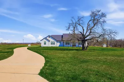 420 Zonaverde Court, Poolville, TX 76487 - Photo 30