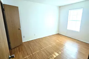 104 N Heights Dr, Crowley, TX 76036 - Photo 28