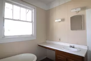 100 N Files St, Itasca, TX 76055 - Photo 18