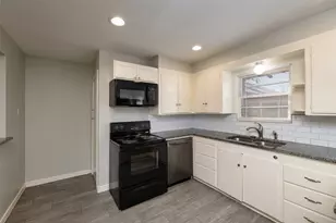 2308 N Edgewood Terrace, Fort Worth, TX 76103 - Photo 10