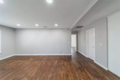 2417 Fonville Drive, Dallas, TX 75227 - Photo 6