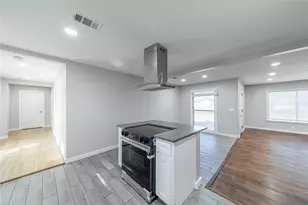 2417 Fonville Dr, Dallas, TX 75227 - Photo 12