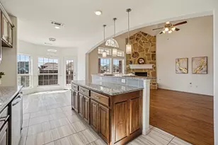 9401 Chuparosa Dr, Fort Worth, TX 76177 - Photo 10