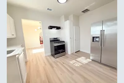 5214 Ash Lane, Dallas, TX 75223 - Photo 10