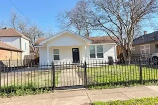 5214 Ash Ln, Dallas, TX 75223 - Photo 1