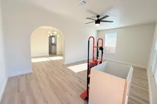 5214 Ash Ln, Dallas, TX 75223 - Photo 8