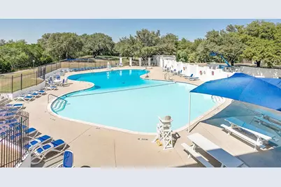 2167 E Landings N, Granbury, TX 76049 - Photo 18