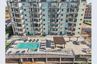 1001 Belleview Street #705, Dallas, TX 75215 - Photo 32