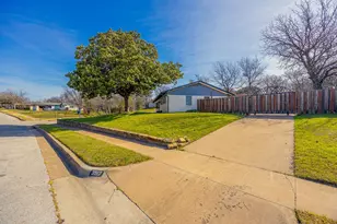 3517 Slade Blvd, Fort Worth, TX 76116 - Photo 4