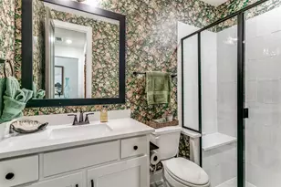 2411 Perdue Ave, Irving, TX 75062 - Photo 10