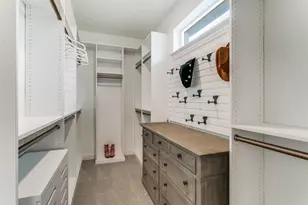 2411 Perdue Ave, Irving, TX 75062 - Photo 14