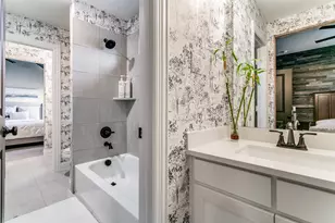 2411 Perdue Ave, Irving, TX 75062 - Photo 20