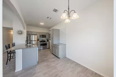 906 N Wilhite Street, Cleburne, TX 76031 - Photo 8