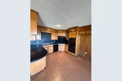 1958 Beltway S, Abilene, TX 79606 - Photo 6
