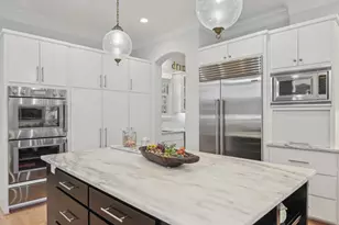 7820 Bryn Mawr Dr, Dallas, TX 75225 - Photo 10
