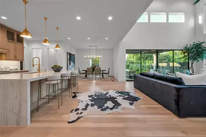 419 W Colorado Boulevard, Dallas, TX 75208 - Photo 6