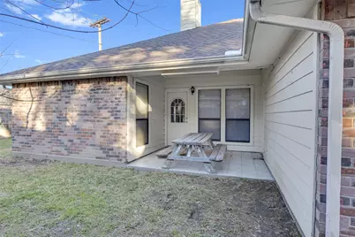 2822 Fenwick Street, Grand Prairie, TX 75052 - Photo 26