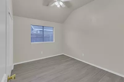 2822 Fenwick Street, Grand Prairie, TX 75052 - Photo 18