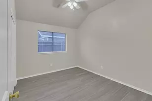 2822 Fenwick St, Grand Prairie, TX 75052 - Photo 18