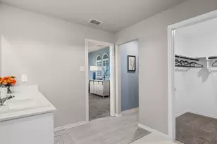 1024 Foxburg Dr, Fort Worth, TX 76131 - Photo 20