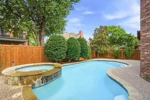 1506 Hunters Creek Dr, McKinney, TX 75072 - Photo 2
