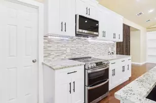 910 Cream Level Rd, Athens, TX 75751 - Photo 10