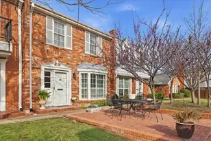 1109 Roaring Springs Rd, Fort Worth, TX 76114 - Photo 2