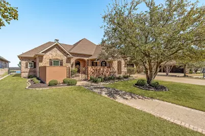 4204 Bluff View Drive, Granbury, TX 76048 - Photo 2