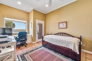 4204 Bluff View Dr, Granbury, TX 76048 - Photo 26