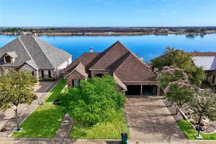 4204 Bluff View Dr, Granbury, TX 76048 - Photo 1