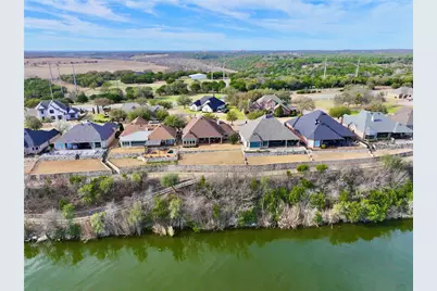 4204 Bluff View Drive, Granbury, TX 76048 - Photo 38