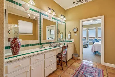 4204 Bluff View Drive, Granbury, TX 76048 - Photo 22