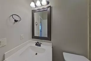 625 Fox View Dr, Fort Worth, TX 76131 - Photo 10