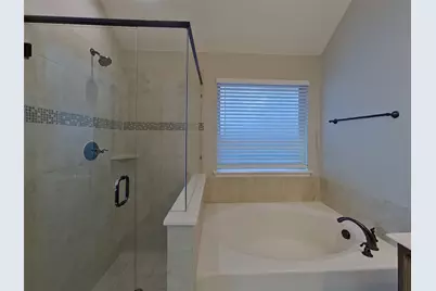 625 Fox View Drive, Fort Worth, TX 76131 - Photo 6