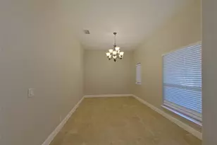 625 Fox View Dr, Fort Worth, TX 76131 - Photo 2