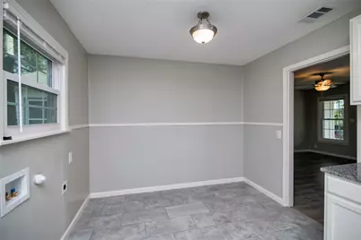 2429 Stephen Lee Drive, Fort Worth, TX 76119 - Photo 8