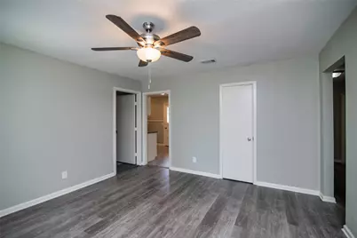 2429 Stephen Lee Drive, Fort Worth, TX 76119 - Photo 6