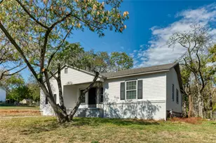 2429 Stephen Lee Dr, Fort Worth, TX 76119 - Photo 20