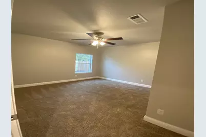 2211 Henry Street, Greenville, TX 75401 - Photo 8