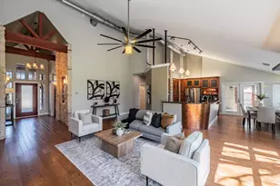 1040 Sherman Dr, Cedar Hill, TX 75104 - Photo 6