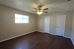 2318 Glen Forest Ln, Plano, TX 75023 - Photo 14