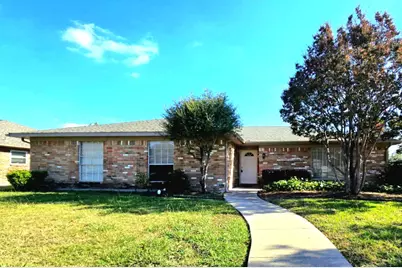 2318 Glen Forest Lane, Plano, TX 75023 - Photo 2