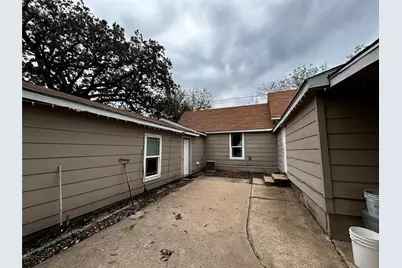910 W Long Street #A, Stephenville, TX 76401 - Photo 16