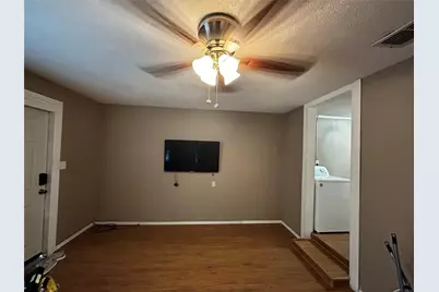 910 W Long Street #A, Stephenville, TX 76401 - Photo 4