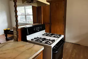 910 W Long St, Stephenville, TX 76401 - Photo 26