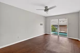 15926 Stillwood St, Dallas, TX 75248 - Photo 20