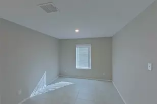 1732 Claireborne Ct, Little Elm, TX 75068 - Photo 4