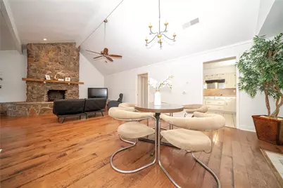 2916 Country Place Court, Carrollton, TX 75006 - Photo 8